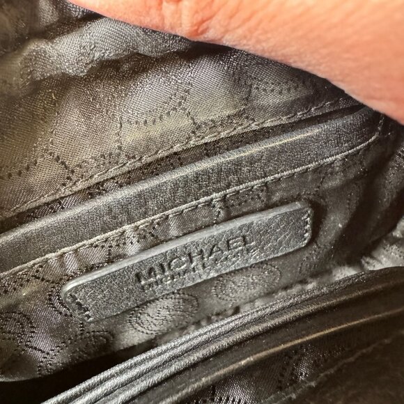 Michael Kors Black Pebbled Leather Zip Chain-Link Crossbody Bag - Picture 7 of 9